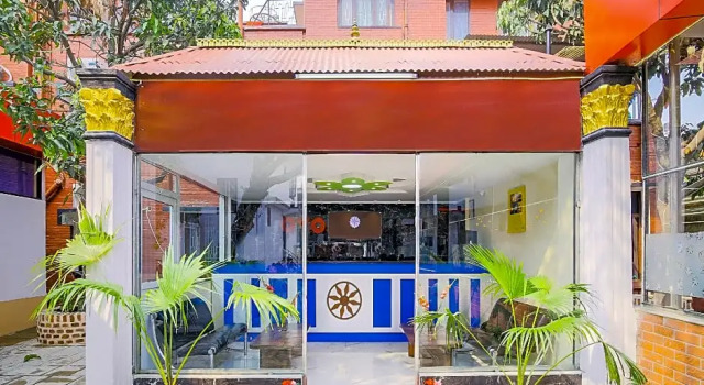 OYO 352 Hotel Konark Inn