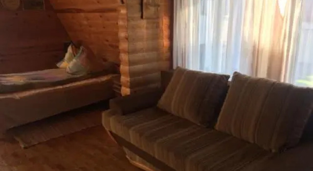 Viesu Nams Mežu 13