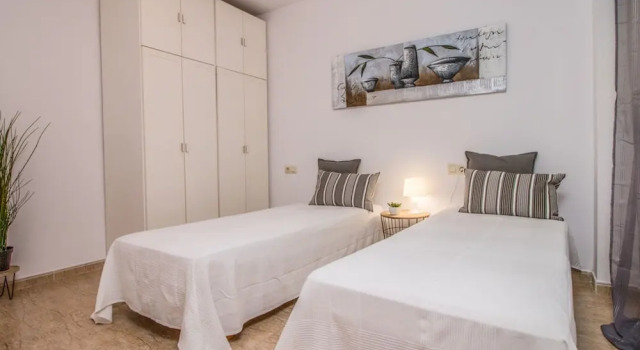 Apartment with sea view and located directly on the promenade of Empuriabrava, Забронировать Апартаменты/квартира Апартаменты Эмпуриабравы, Апартаменты/квартира
