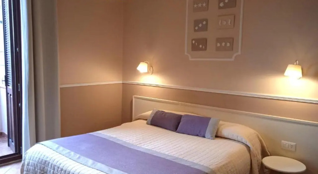 Hotel Moderno, Забронировать Отель Сант-Антиоко Sant’Antioco Island