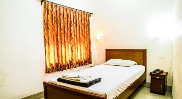 Basera Guest House, Prenota Hotel Calcutta 