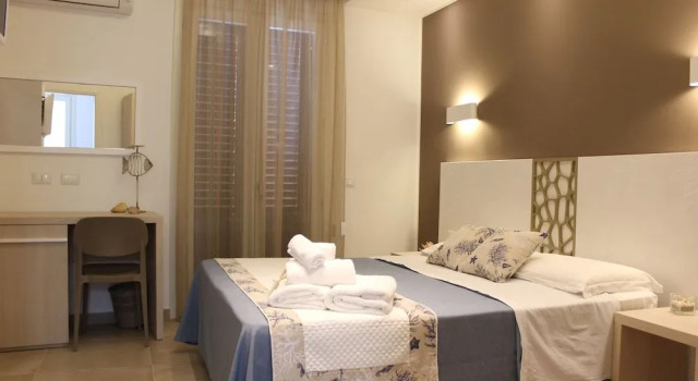 B&B Fra Lu Mari, Book Bed and Breakfast Hotels in Sicily with Parking, Parking