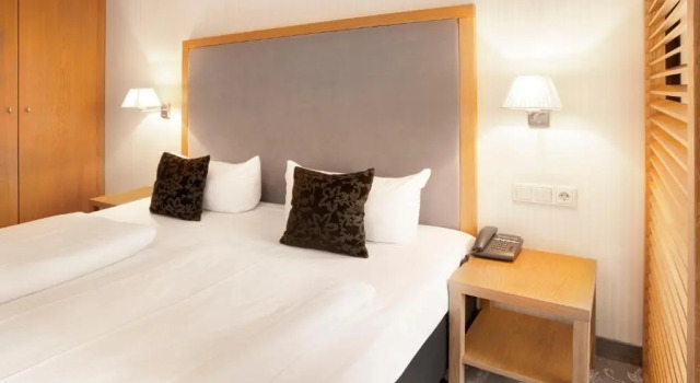Двухместный номер Comfort TOWNHOUSE Hotel