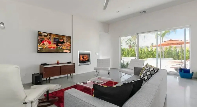3BR 2BA Modern Beauty With Pool and Hot Tub by RedAwning