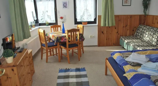 M+M Apartmán, Reservar Hotel Hotéis em Harrachov com piscina, Piscina