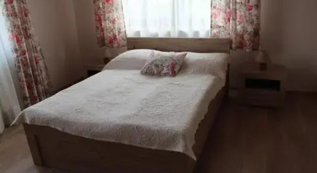 Hawrań, Забронировать Отель Отели Бялка-Татшаньска с парковкой, рядом с Kotelnica Express Ski Lift, Парковка