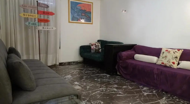 Eva's Urban Apartment in Athens 6' to Transit Station