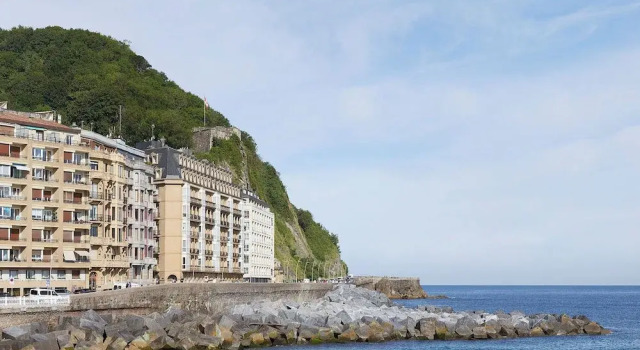 Salamanka by FeelFree Rentals, Rezerwuj Hotel Hotele w Baskonia z parkingiem, Parking