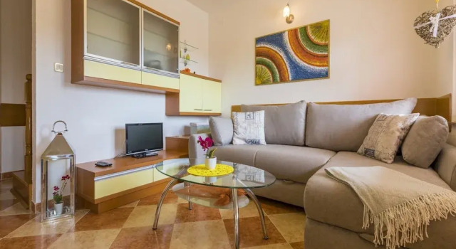 House Haus Rosa, Prenota Hotel Hotel 3 stelle a Dramalj, 3*