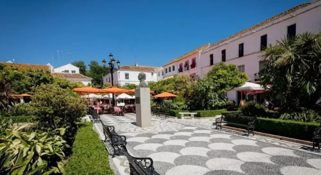 Коттедж Orangesquare-4bedroom -4 Bathrooms-8 Guests