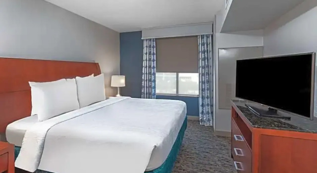 Трёхместный номер Premium Hilton Garden Inn Houston/Sugar Land