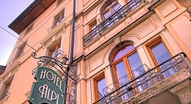 Hotel Alpi - Asiago, Забронировать Отель Азиаго Венето