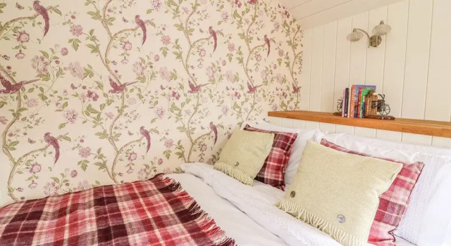 Cwt Caron, Book Hotel Pontrhydfendigaid Glamorgan