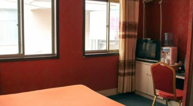 Weifang Lejia Inn, Prenota Hotel Hotel a Shandong con parcheggio, Parcheggio