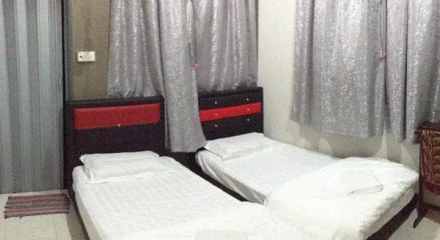 Anggun Beach Guest House Dungun, Забронировать Гостевой дом Гостевые дома Дунгун, Гостевой дом