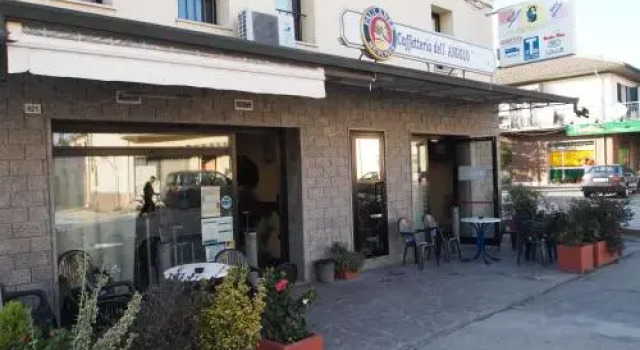 Caffetteria dellAngolo, Reserva ahora Hostal o pensión Rávena 