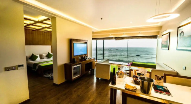 Люкс The Gold Beach Resort