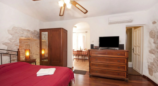Guest House Terramaris, Prenota Affittacamere Splitska 
