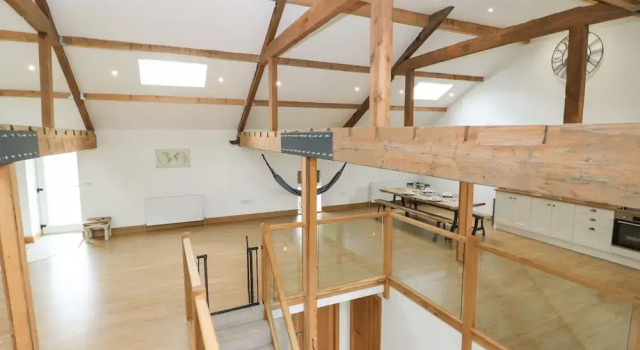 Коттедж Upper House Barn Saddleworth