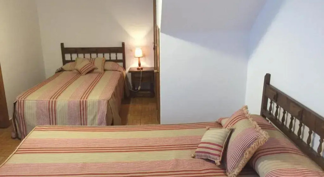Hotel Rural Nova Ruta, Забронировать Отель Отели El Bierzo с парковкой, Парковка
