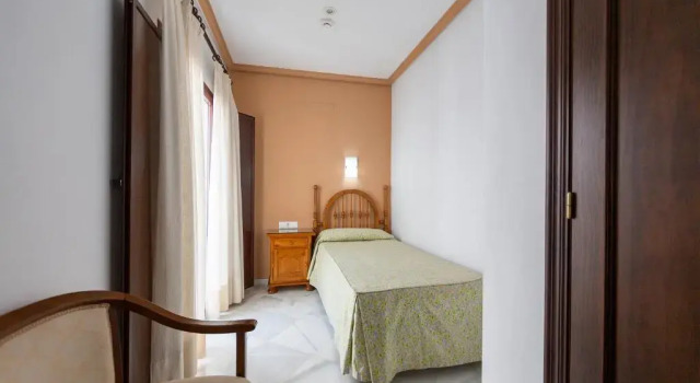 Одноместный номер Standard Hotel Los Omeyas