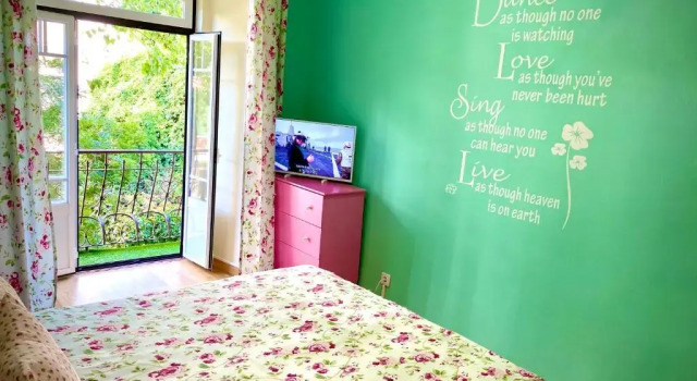Двухместный номер Standard с балконом Hostel Crespo