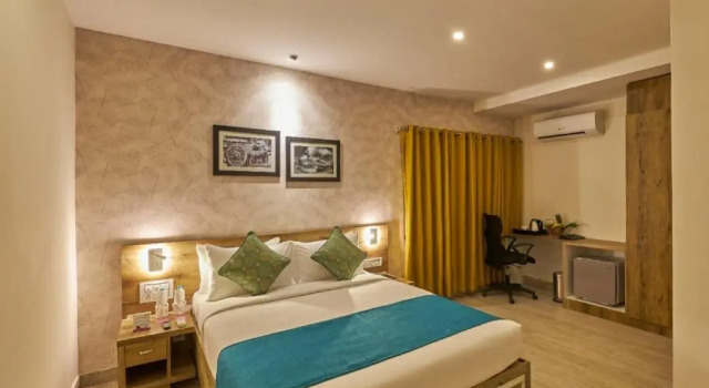 Regenta INN Grand Koramangala by Royal Orchid Hotels, Забронировать Отель Отели штата Карнатаки с парковкой, Парковка