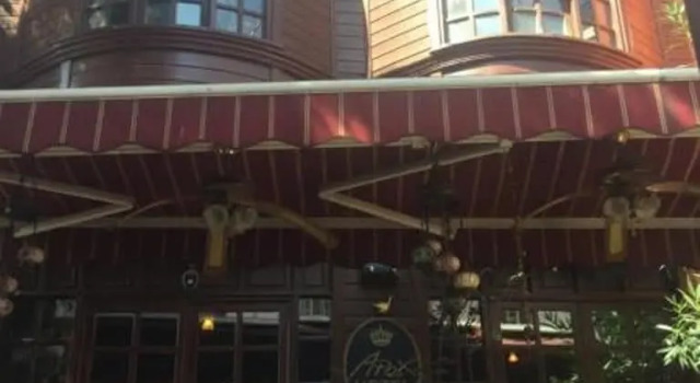 Apex Hotel