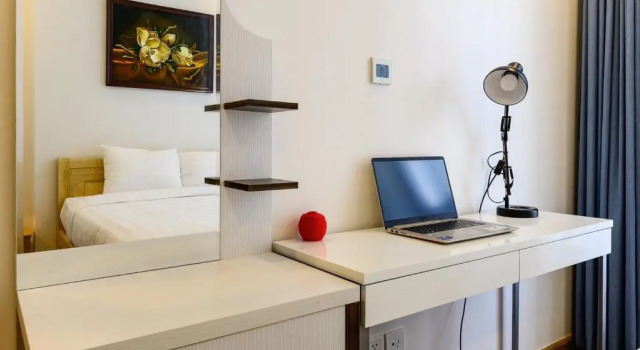 1 Bedroom Apartment Landmark Plus Lp, Забронировать Апартаменты/квартира Отели Куан-Бинь-Тхань с бассейном, Бассейн