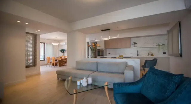 Коттедж Luxury с 3 комнатами Arvacay Luxury Home