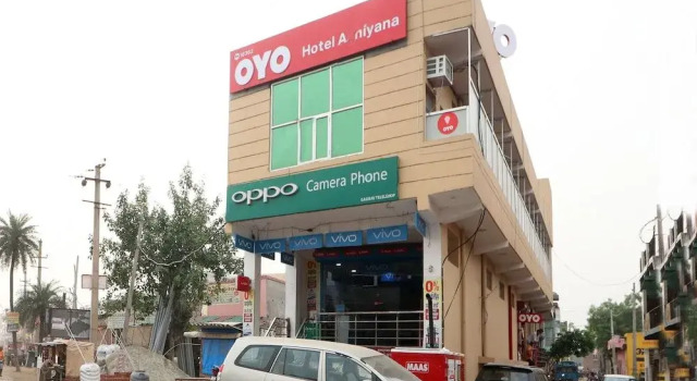 Oyo 16362 Hotel Ashiyana, Varaa Hotelli Hotellit Haryana pysäköinnillä, Pysäköinti