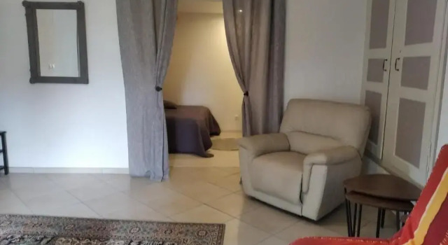 Апартаменты Chez la Jeanne