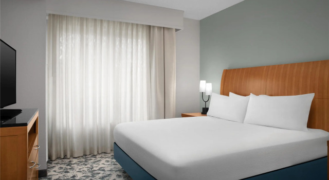 Двухместный люкс c 1 комнатой Hilton Garden Inn Tallahassee Central