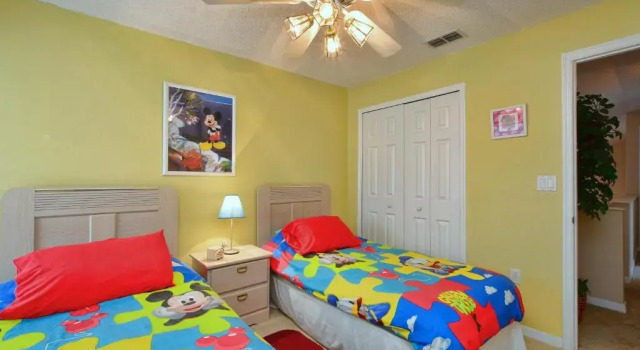 Вилла Mickeys Lake Villa 2