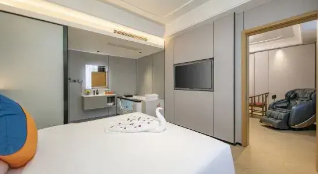 Люкс Executive Yourcity Hotel
