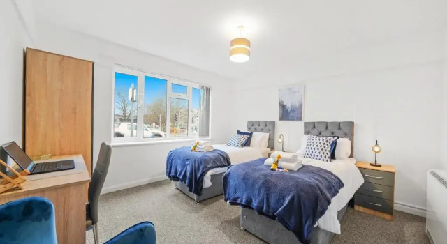 Newly Launched ✪Classy 2-Bed Property✪ Chelmsford, Забронировать Отель Челмсфорд Эссекс, рядом с Anglia Ruskin University - Business School