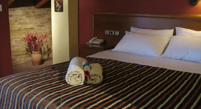 Hotel Prigipikon Suites and sofites, Book Hotel Hotels in Central Greece with Parking, Parking