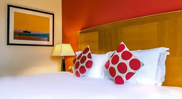 Двухместный номер Standard с видом на озеро The Bridge Hotel