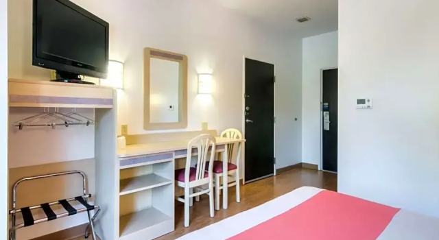 Номер Deluxe Motel 6-Joliet, IL - Chicago - I-55