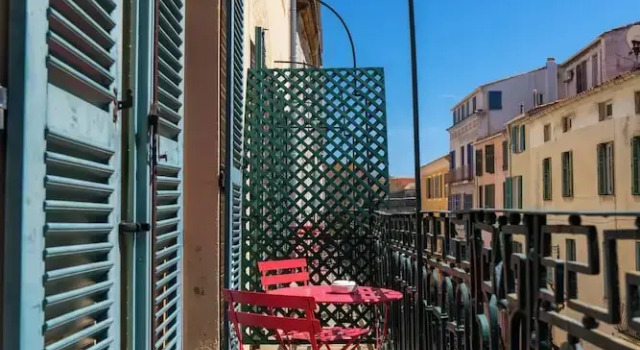 Номер Superior с балконом Hotel POZZO DI BORGO