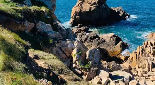 L'escale 551, Gite Santec a 250m de la Plage, Забронировать Отель Отели Finistère с парковкой, Парковка