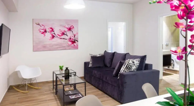 Апартаменты TONI'S 2BD Apartment with Terrace next to Stadium