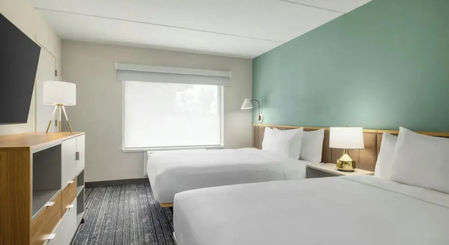 Люкс c 1 комнатой TownePlace Suites by Marriott Charlotte LoSo Airport