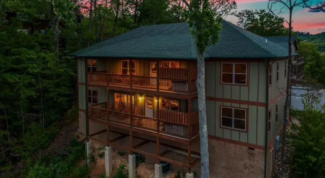 Номер Standard SmokyStays 10 Bedroom Cabin