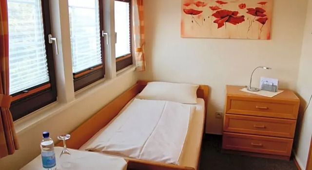 Hotel Gasthof Klusmeyer, Забронировать Отель Билефельд Teutoburg Forest
