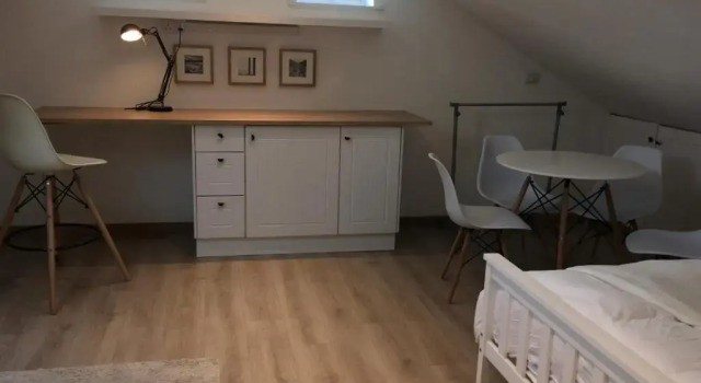 Oak Tree Studio