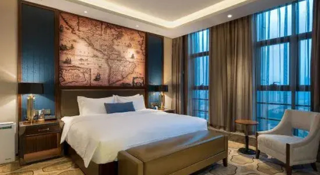 Люкс Executive Global Harbor Cruise Hotel
