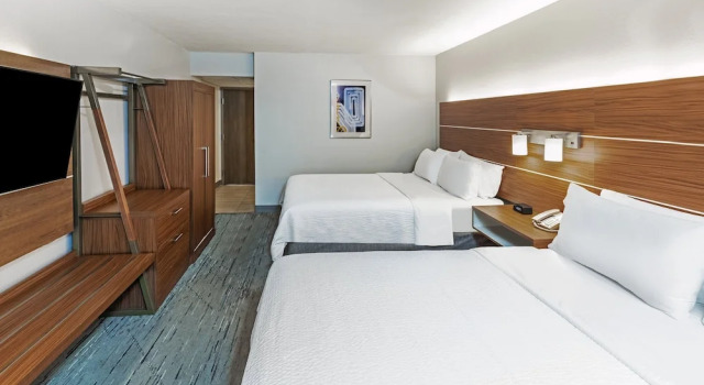 Номер Standard HI Express El Paso Downtown by IHG