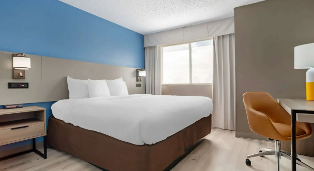 Двухместный люкс Comfort Inn & Suites Crystal Inn Sportsplex
