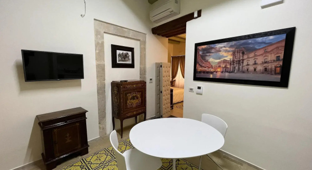 Ortigia Royal Suite